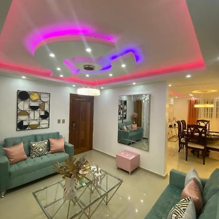 Vip Home 산티아고 데 로스 카바예로스 외부 사진