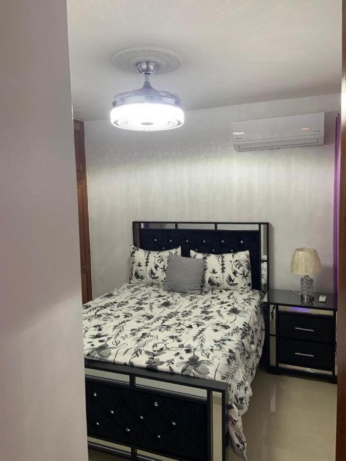 Vip Home 산티아고 데 로스 카바예로스 외부 사진