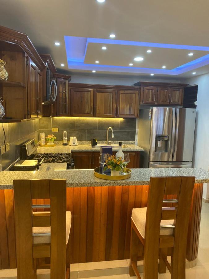 Vip Home 산티아고 데 로스 카바예로스 외부 사진